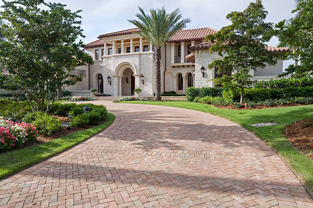 Best Affordable Driveway Pavers  in Newaygo, MI